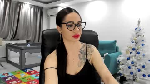 Catalea DM online show from December 21, 8:10 pm