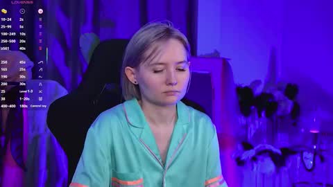 Rey online show from March 31, 5:13 pm