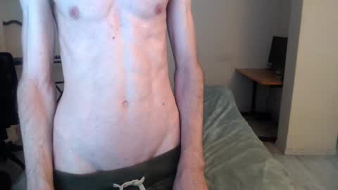 Snapshot of feuerfree chatting on March 3, 3:41 am FeuerHeat online show from March 3, 3:41 am