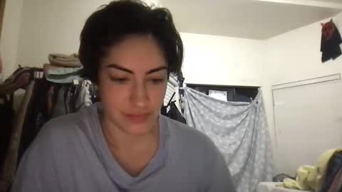 fgsammie online show from April 15, 2:59 am