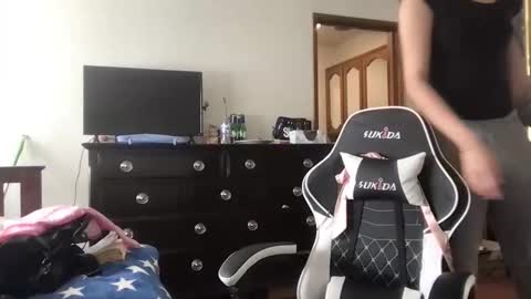 fgsammie online show from November 3, 5:58 pm