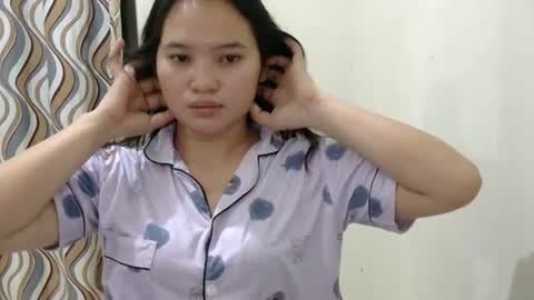 fhwilloughbyxx online show from June 20, 10:43 am