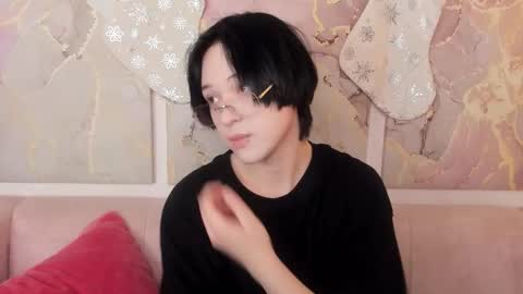 fiamoory online show from January 7, 8:30 am