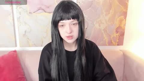 fiamoory online show from October 5, 1:25 am