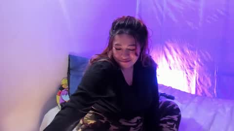 Snapshot of fierymichef chatting on January 11, 2:09 am Brenda online show from January 11, 2:09 am