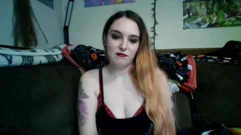 Snapshot of fieryredhead0125 chatting on September 28, 2:42 am Fiery Red Head online show from September 28, 2:42 am