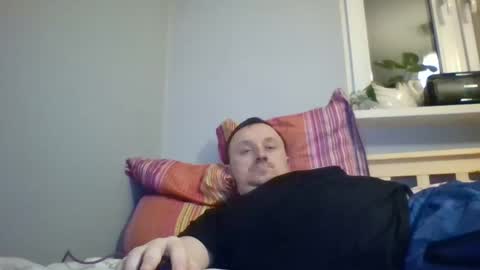 Snapshot of filipek757 chatting on December 27, 5:37 pm filipek757 online show from December 27, 5:37 pm