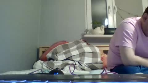 Snapshot of filipek757 chatting on December 31, 11:49 pm filipek757 online show from December 31, 11:49 pm