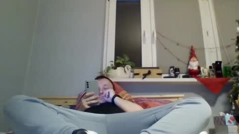 Snapshot of filipek757 chatting on January 6, 4:34 pm filipek757 online show from January 6, 4:34 pm