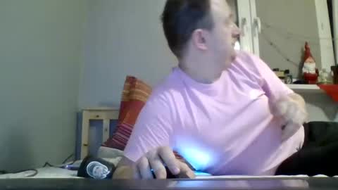 Snapshot of filipek757 chatting on January 7, 6:35 pm filipek757 online show from January 7, 6:35 pm