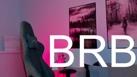 cap and Lana  online show from February 22, 8:18 am