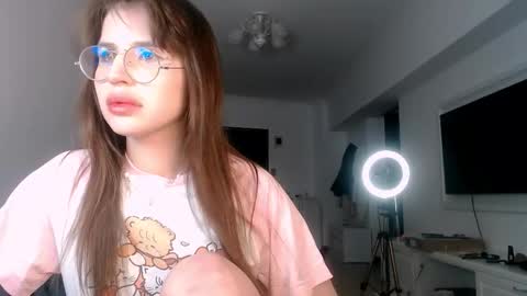 filliana online show from February 1, 11:02 pm