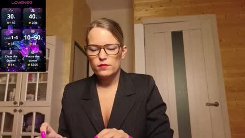 Lady online show from October 3, 3:26 am