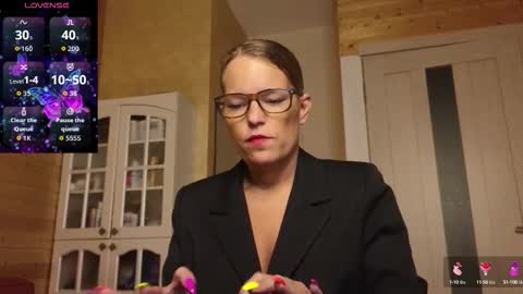 Lady online show from September 15, 6:42 pm