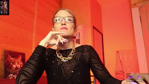 Lady online show from March 19, 5:07 pm