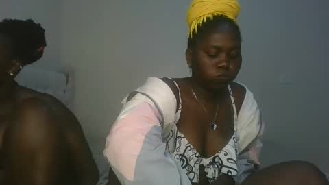 melanie online show from December 15, 11:23 pm