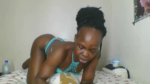 caro online show from September 30, 8:52 pm