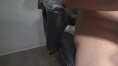 fineazzjohn online show from February 10, 8:42 am