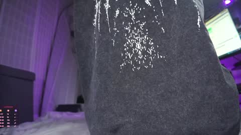 finleyfae online show from September 16, 4:21 pm