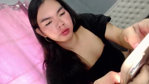 FIONA online show from March 6, 2:54 am