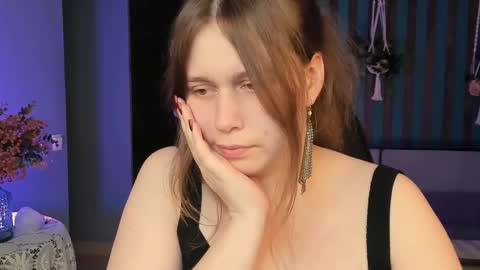 fiora online show from October 10, 2:56 pm