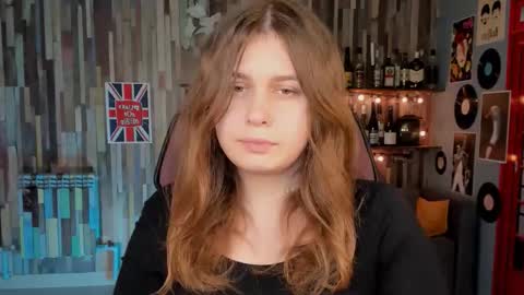 fiora online show from November 27, 1:08 pm