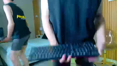 Nicolas online show from March 4, 7:44 pm