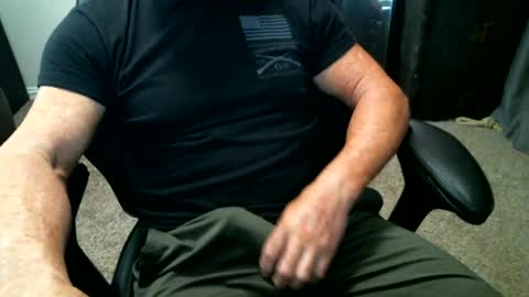 fitguy40 online show from June 15, 10:13 pm