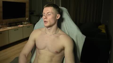 Eren.  online show from February 10, 5:05 pm