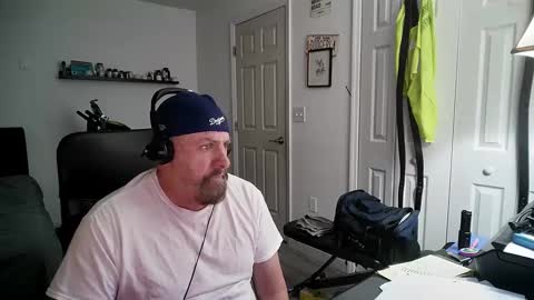 Snapshot of flaguy3233 chatting on January 4, 2:03 am Florida guy online show from January 4, 2:03 am