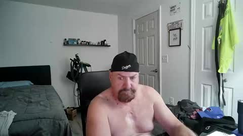 Snapshot of flaguy3233 chatting on December 10, 10:58 pm Florida guy online show from December 10, 10:58 pm