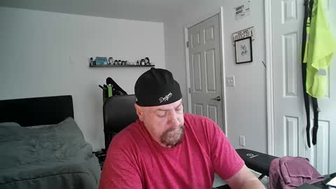 Snapshot of flaguy3233 chatting on January 13, 6:06 am Florida guy online show from January 13, 6:06 am