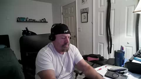 Snapshot of flaguy3233 chatting on December 25, 4:22 pm Florida guy online show from December 25, 4:22 pm