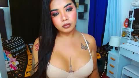 FLAMARA online show from February 4, 11:36 am