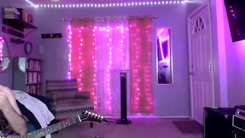 Flannel Dong online show from October 7, 2:29 am