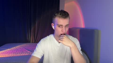 flikyy online show from December 21, 3:40 pm