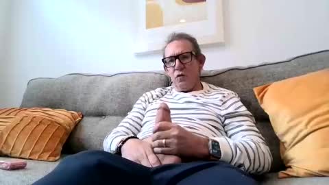 Flickrbrite online show from March 10, 8:12 pm