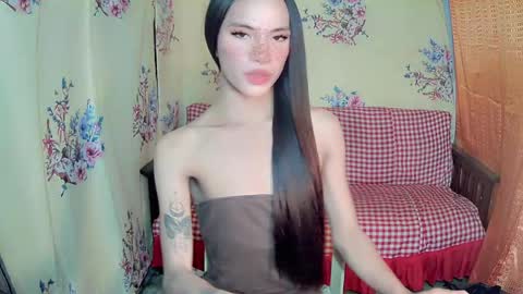 AMELIA online show from April 15, 7:58 pm