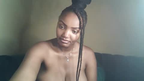 flirtymimie online show from November 14, 8:33 pm