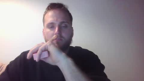 Snapshot of flopy1995 chatting on December 7, 10:06 am flopy1995 online show from December 7, 10:06 am