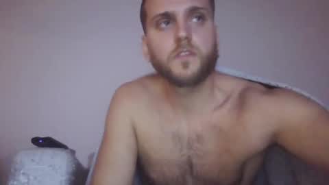 Snapshot of flopy1995 chatting on February 1, 11:31 am flopy1995 online show from February 1, 11:31 am