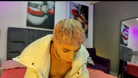 Florian Sven online show from October 22, 4:15 am