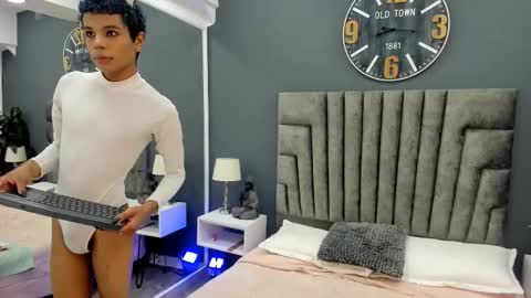 Florian Sven online show from October 9, 4:40 am