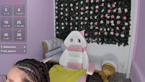 Snapshot of flower_dulce chatting on February 12, 5:58 pm Dulce online show from February 12, 5:58 pm
