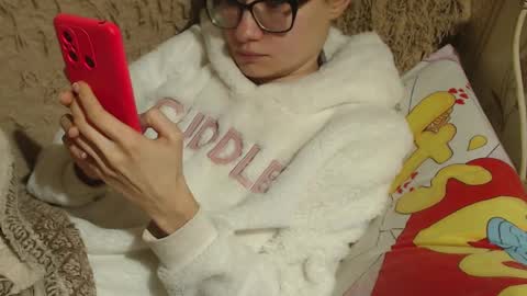 say meow and send tip  online show from January 18, 9:55 pm