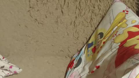 say meow and send tip  online show from February 17, 9:10 pm