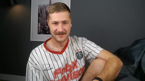 Fluffy online show from October 29, 7:10 am