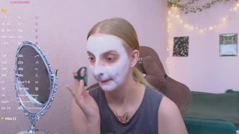 Agatha online show from April 18, 9:44 am