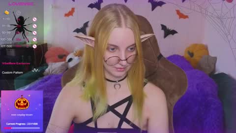 Agatha online show from October 30, 9:10 am