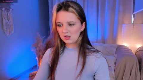 LilLisa online show from December 2, 4:27 pm